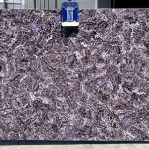 amethyst lux dark